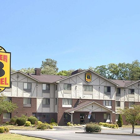 ซูเปอร์ 8 บาย วินด์แฮม ริชมอนด์/แชมเบอร์เลน โร้ด Hotel ภายนอก รูปภาพ